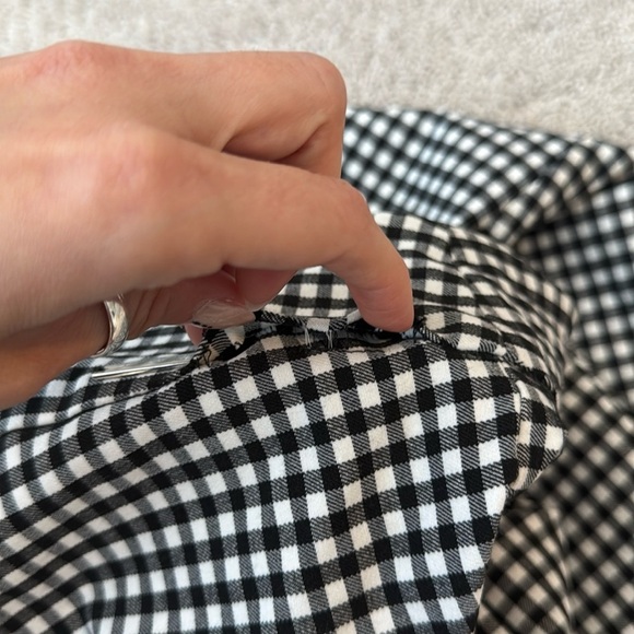 Joseph Ribkoff Black & White Gingham Pants | Stretch Slim Fit | Approx. Size 25 - Picture 4 of 11